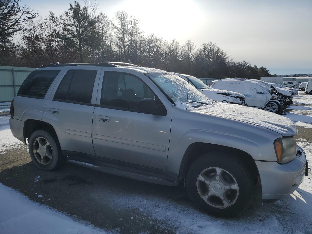 2008 Chevrolet TrailBlazer VIN 1GNDS13S682159062 Copart auction photo, front end / rear end damage thumbnail 4