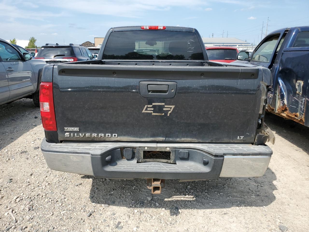 2009 Chevrolet Silverado VIN 2GCEK190691126731 Copart auction photo, side / rear end damage thumbnail 6