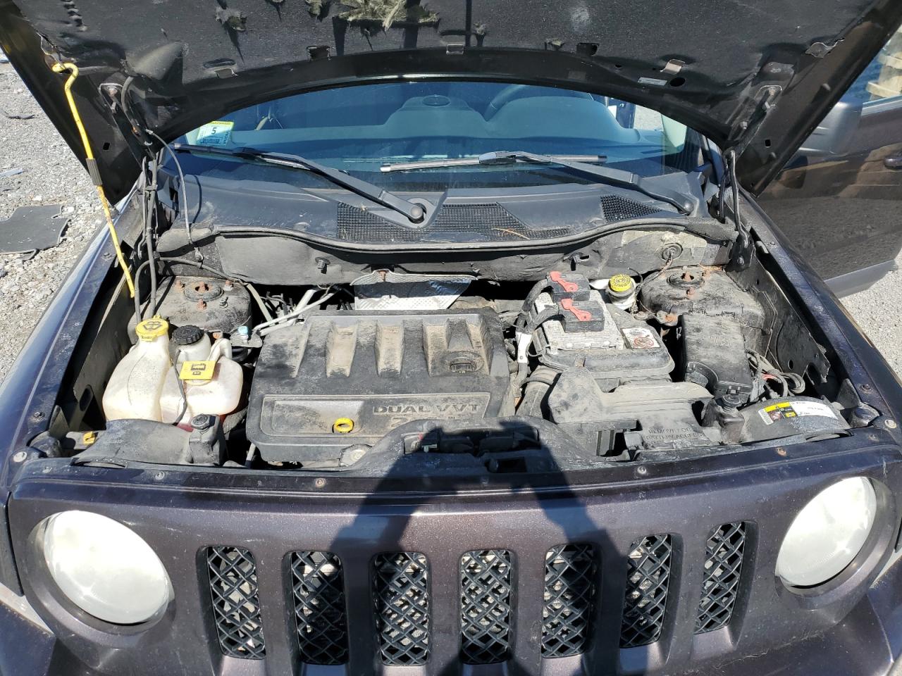 2014 Jeep Liberty (Patriot) VIN 1C4NJRFBXED825026 Copart auction photo, mechanical damage thumbnail 12