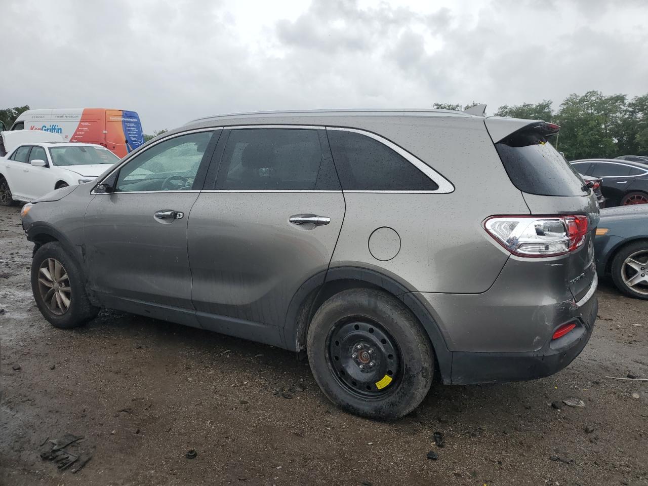 2018 KIA Sorento VIN 5XYPGDA31JG414104 Copart auction photo, vandalism / all over damage thumbnail 2