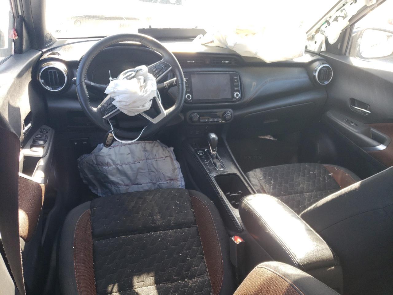 2021 Nissan Kicks VIN 3N1CP5DV1ML563193 Copart auction photo, front end damage thumbnail 8