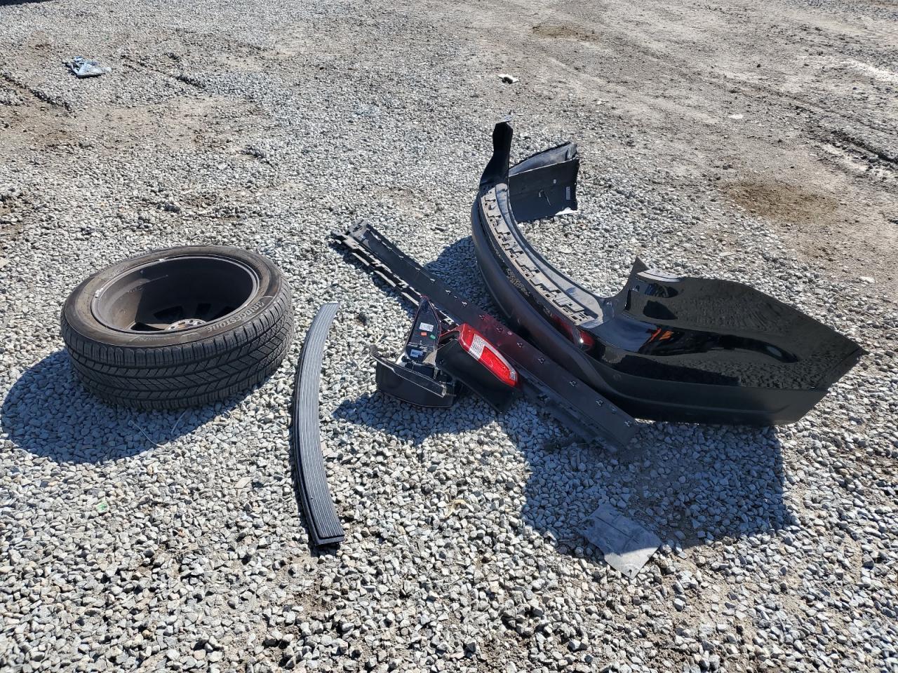 2018 Ford Explorer VIN 1FM5K8D87JGB54031 Copart auction photo, rear end damage thumbnail 15
