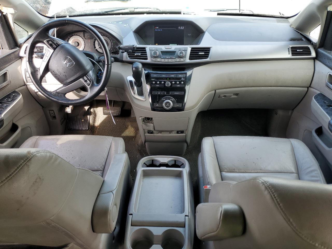 2011 Honda Odyssey VIN 5FNRL5H63BB067670 Copart auction photo, all over damage thumbnail 8