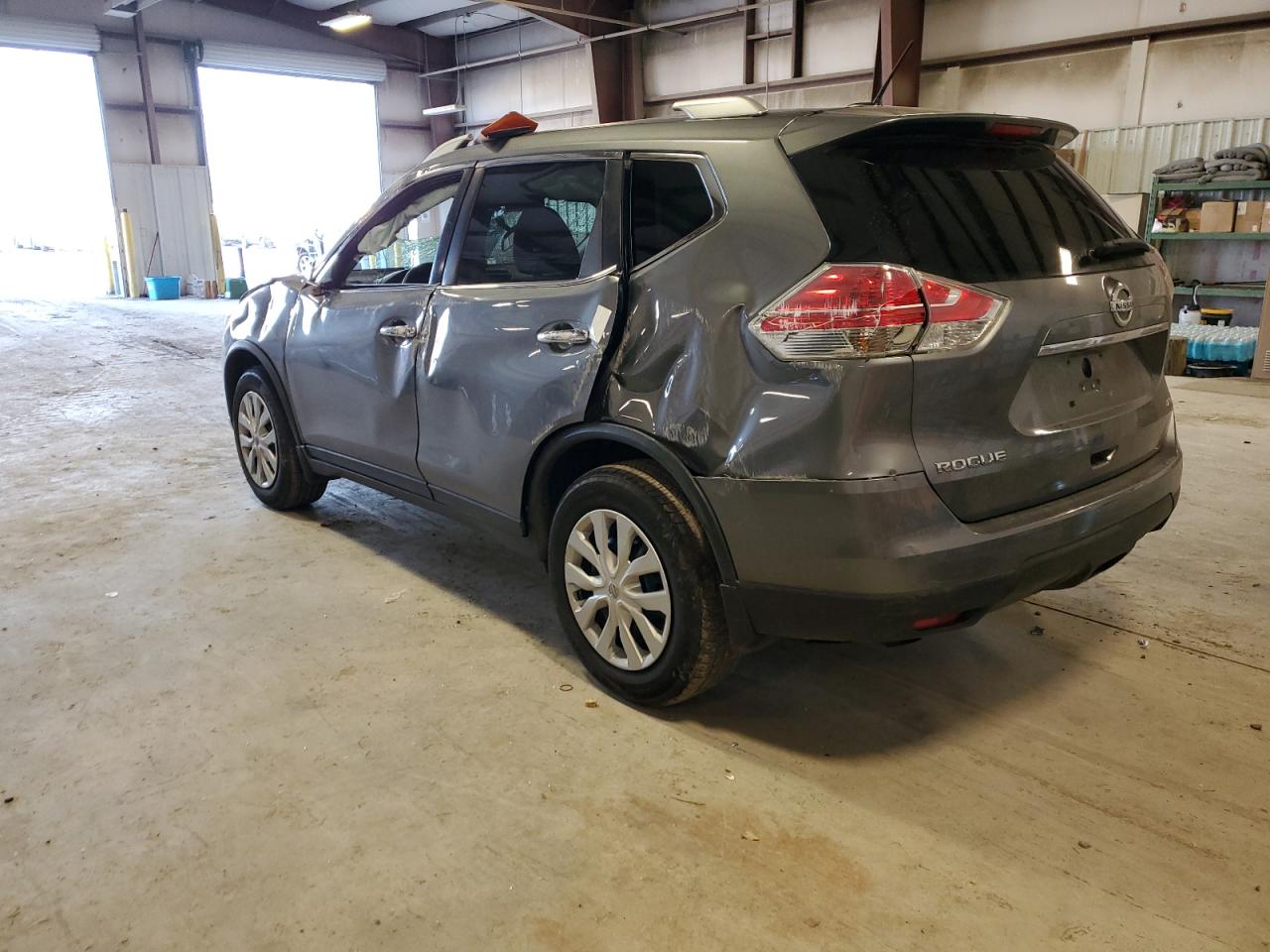 2016 Nissan Rogue VIN KNMAT2MV6GP724628 Copart auction photo, all over damage thumbnail 2