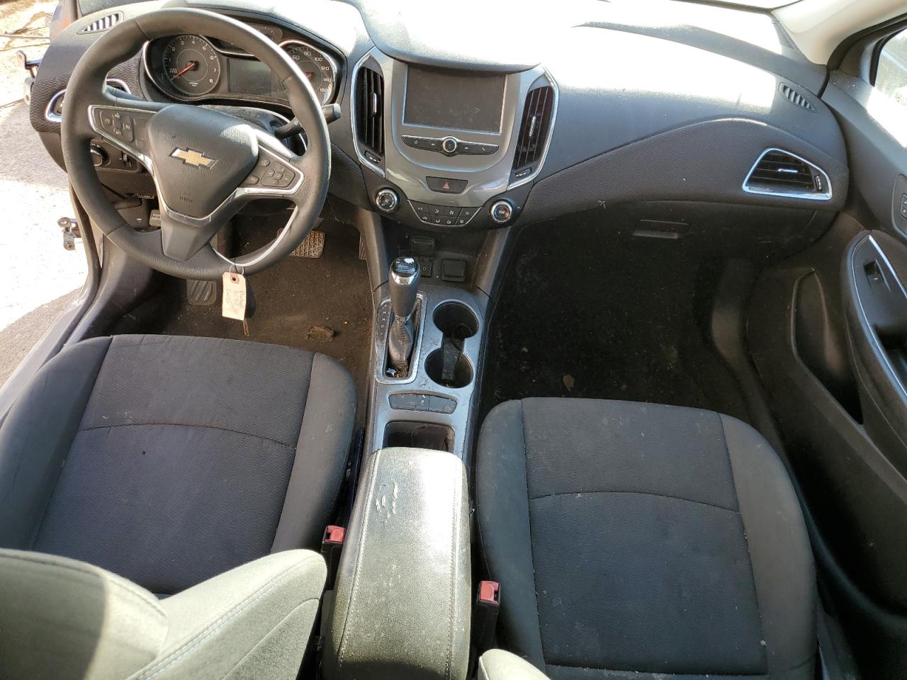 2017 Chevrolet Cruze VIN 1G1BE5SMXH7193552 Copart auction photo, side / front end damage thumbnail 8
