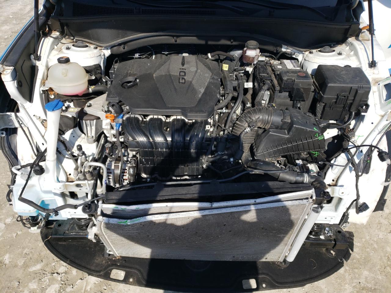 2022 Hyundai Santa Fe VIN 5NMS24AJ8NH394582 Copart auction photo, front end / minor dent/scratches damage thumbnail 12