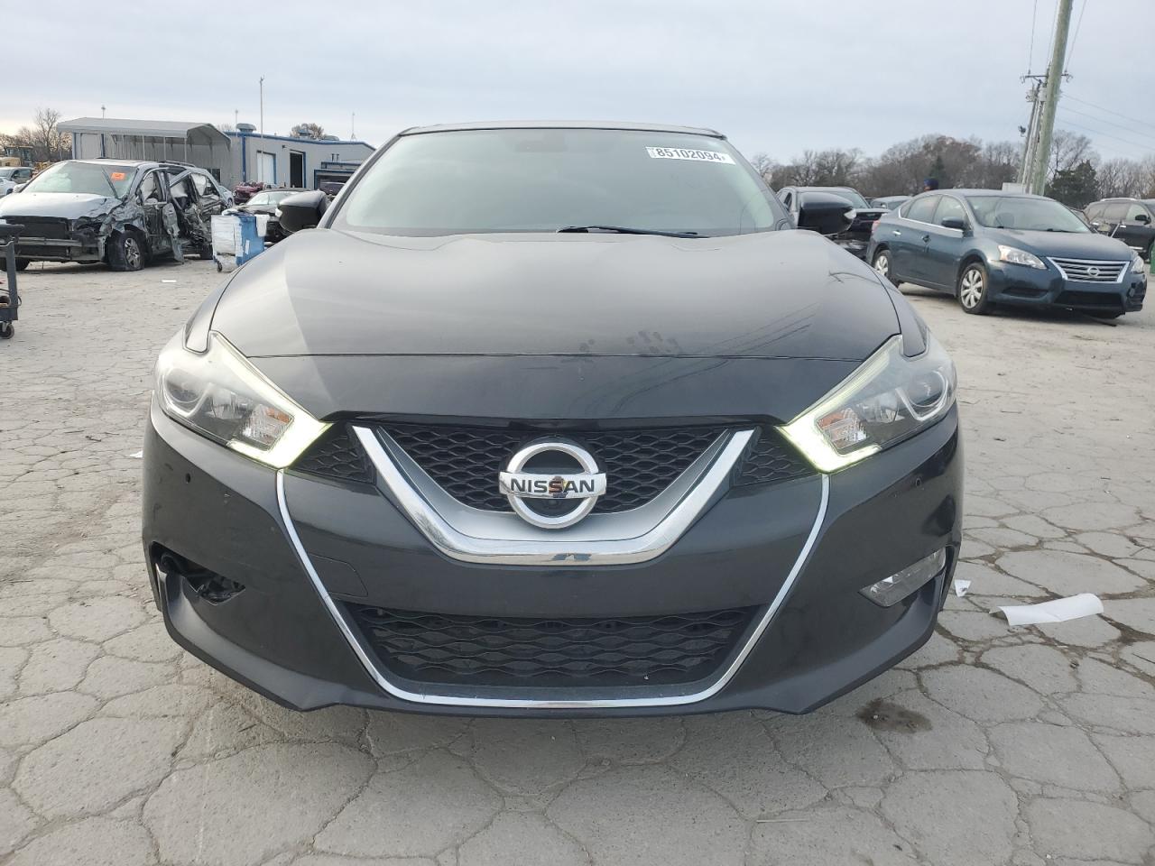 2017 Nissan Maxima VIN 1N4AA6AP8HC444162 Copart auction photo, minor dent/scratches damage thumbnail 5
