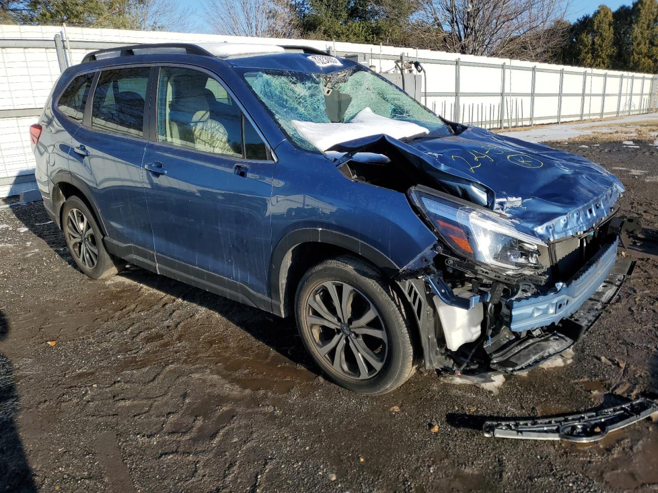 2021 Subaru Forester VIN JF2SKAUC5MH430192 Copart auction photo, top/roof / front end damage thumbnail 4