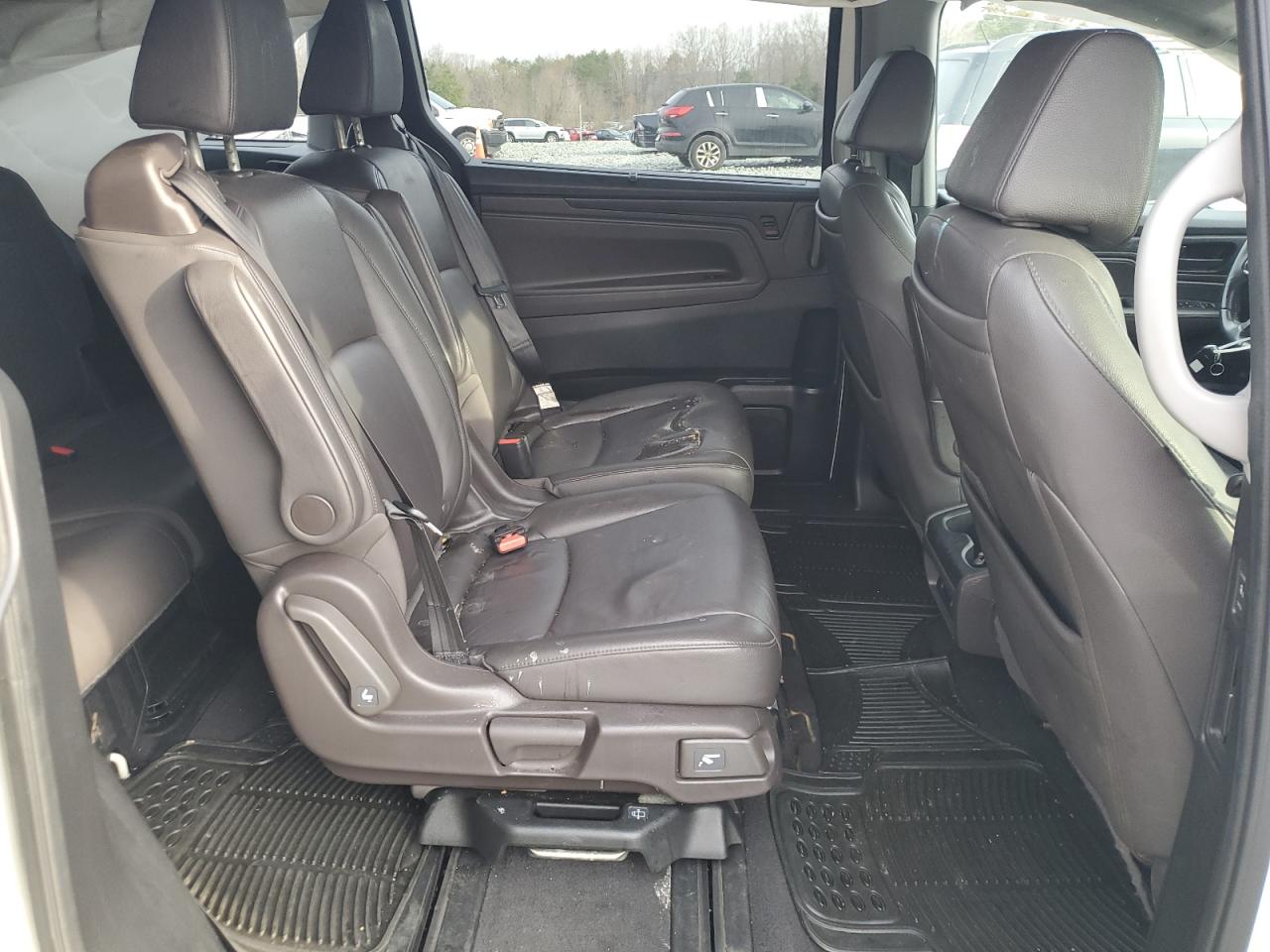 2019 Honda Odyssey VIN 5FNRL6H72KB014960 Copart auction photo, front end / minor dent/scratches damage thumbnail 11