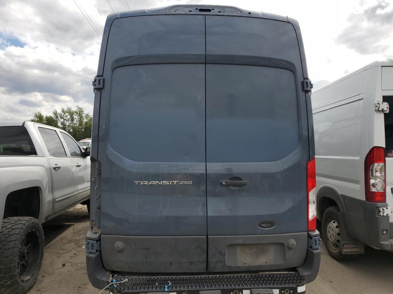 2020 Ford Transit VIN 1FTBR3X83LKA55837 Copart auction photo, front end / mechanical damage thumbnail 6
