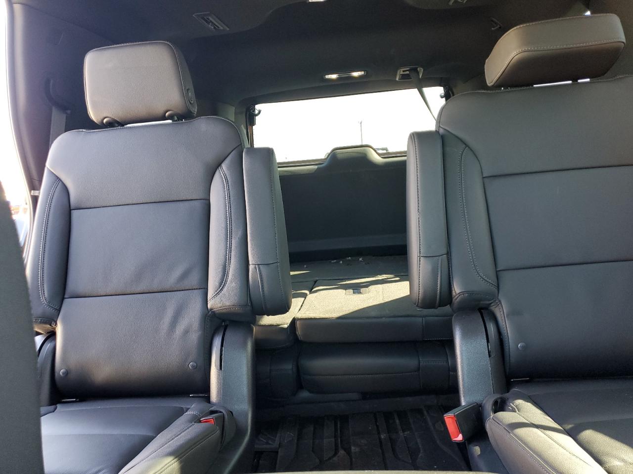 2022 Chevrolet Tahoe VIN 1GNSKNKD5NR345986 Copart auction photo, front end damage thumbnail 10