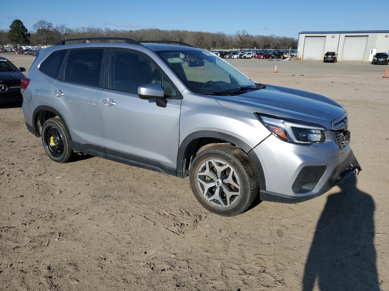 2021 Subaru Forester VIN JF2SKAFCXMH578223 Copart auction photo, front end / mechanical damage thumbnail 4