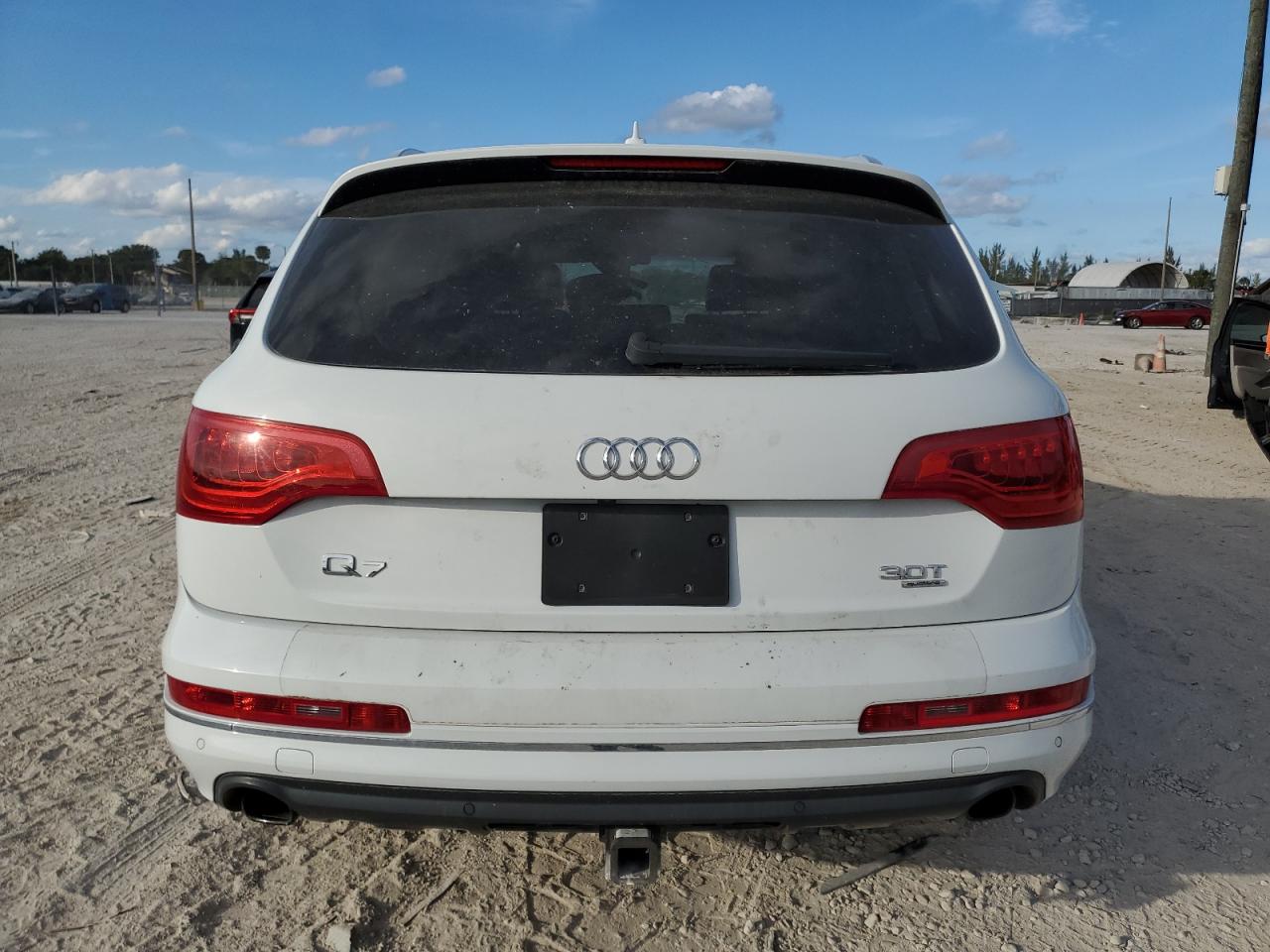 2014 Audi Q7 VIN WA1LGAFE4ED015628 Copart auction photo, burn / front end damage thumbnail 6