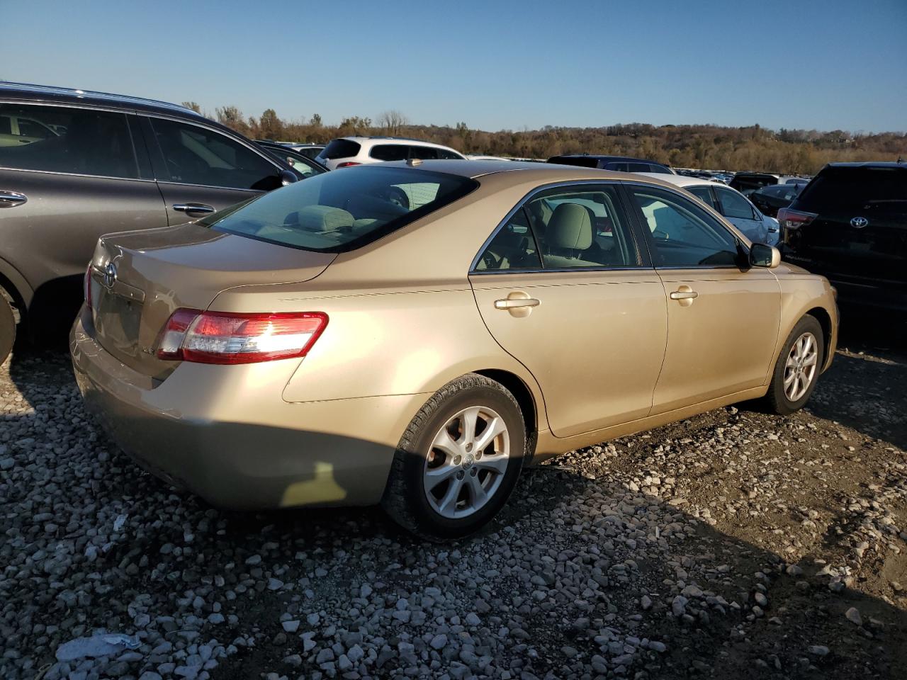 2011 Toyota Camry VIN 4T1BF3EK0BU706024 Copart auction photo, water/flood damage thumbnail 3