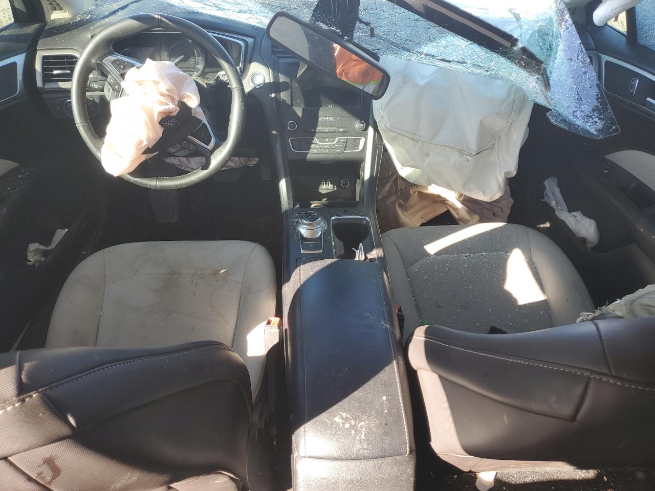 2019 Ford Fusion VIN 3FA6P0HD2KR215417 Copart auction photo, rollover damage thumbnail 8