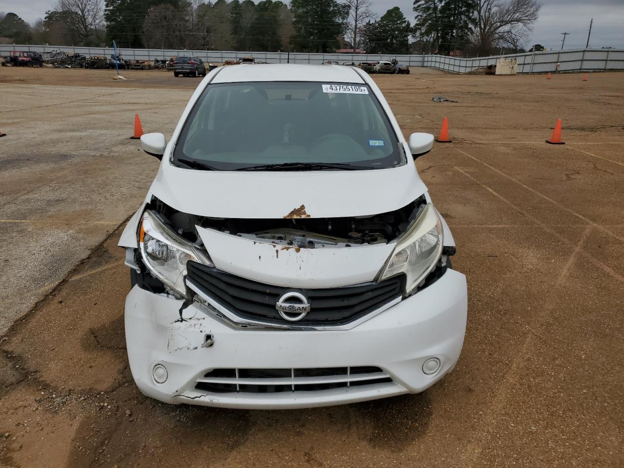 2015 Nissan Versa VIN 3N1CE2CP3FL401429 Copart auction photo, front end damage thumbnail 5