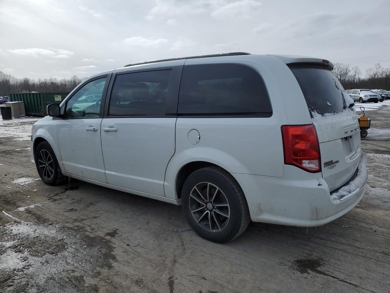 2018 Dodge Caravan VIN 2C4RDGEG0JR343098 Copart auction photo, front end damage thumbnail 2