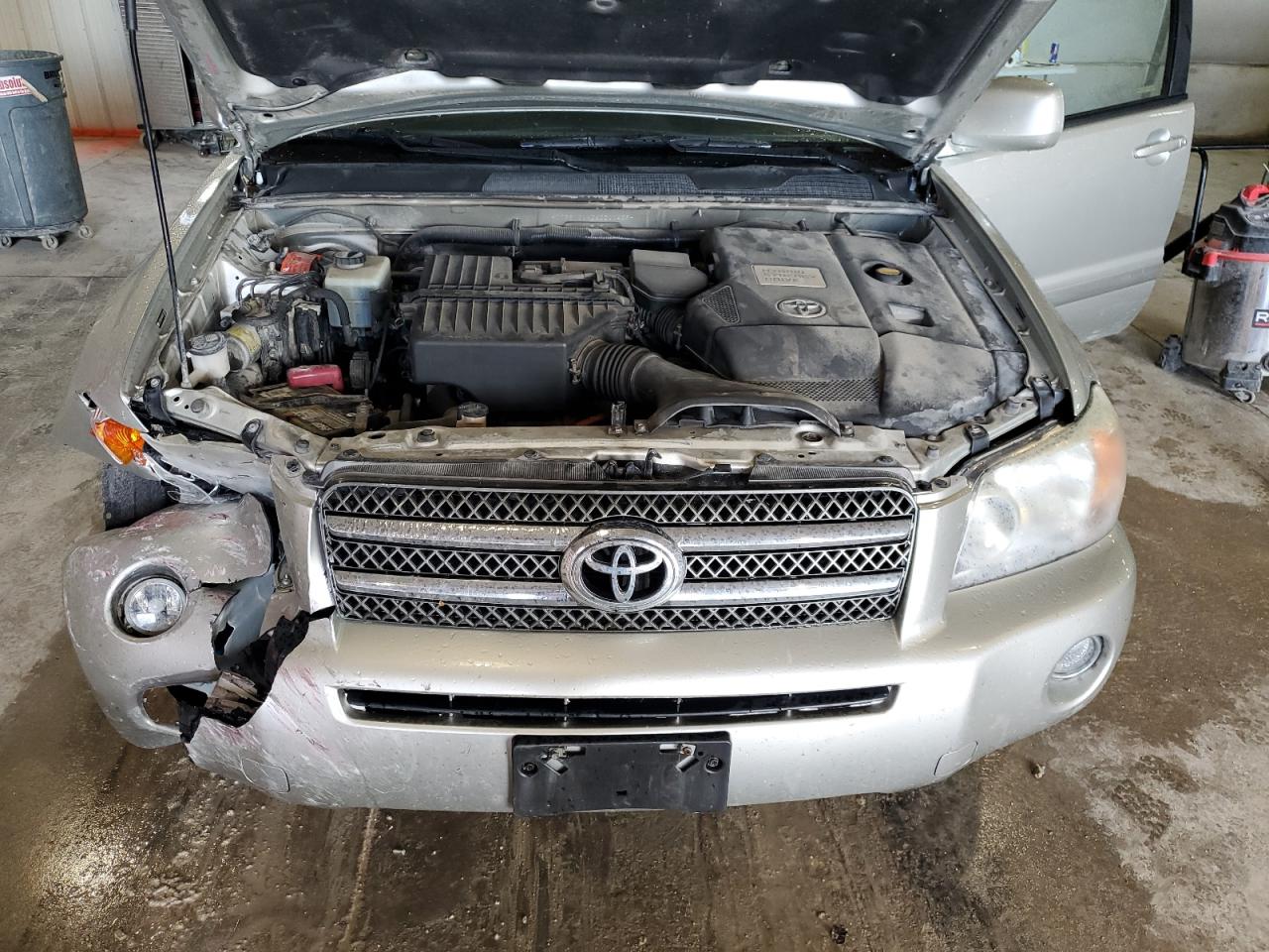 2006 Toyota Highlander VIN JTEEW21A060011429 Copart auction photo, all over / front end damage thumbnail 12