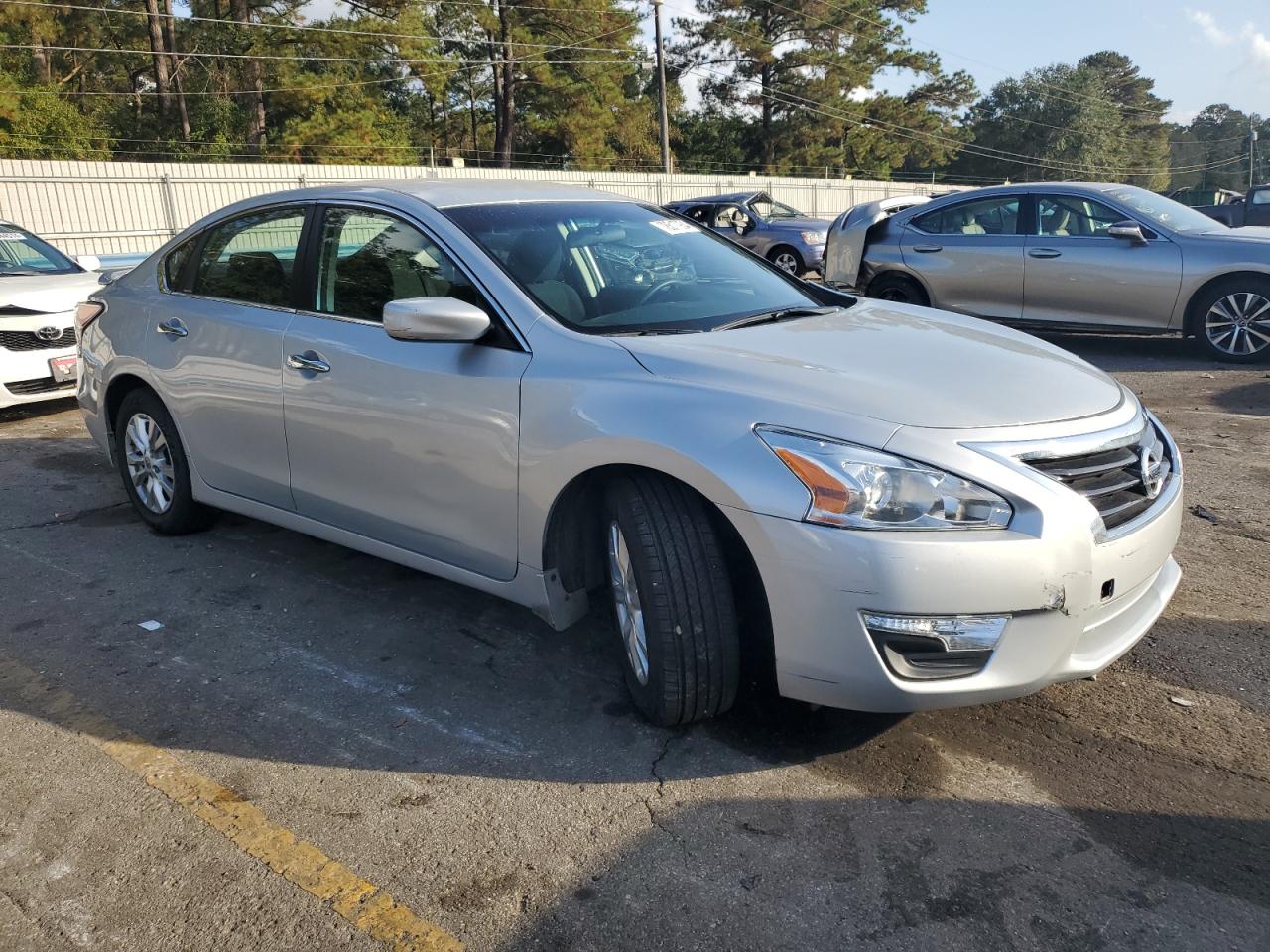 2015 Nissan Altima VIN 1N4AL3APXFC106977 Copart auction photo, front end / side damage thumbnail 4