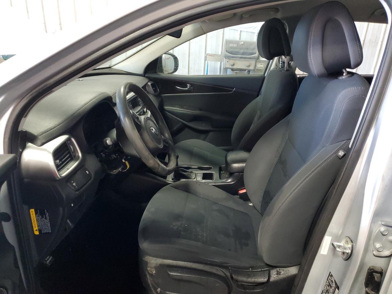 2016 KIA Sorento VIN 5XYPG4A35GG186231 Copart auction photo, vandalism / all over damage thumbnail 7
