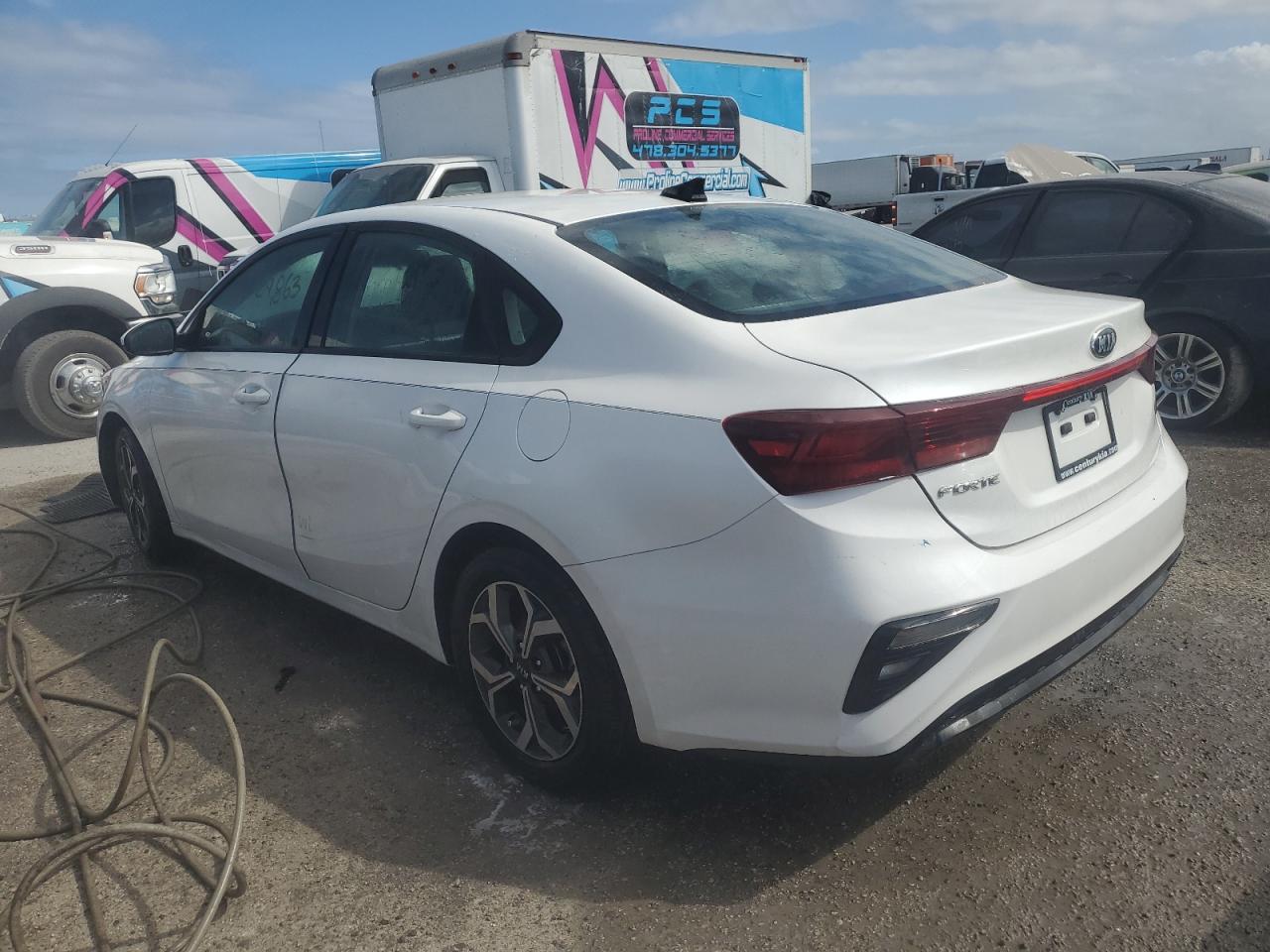 2021 KIA Forte VIN 3KPF24AD8ME389691 Copart auction photo, water/flood damage thumbnail 2