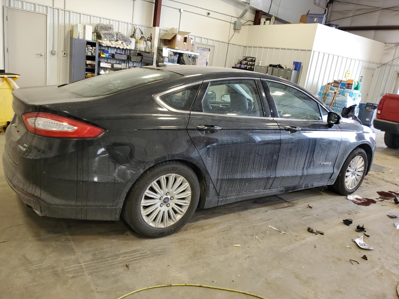 2013 Ford Fusion VIN 3FA6P0LUXDR387818 Copart auction photo, rear end / minor dent/scratches damage thumbnail 3