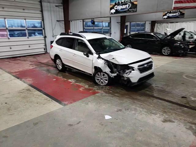 2018 Subaru Outback VIN 4S4BSACCXJ3295442 Copart auction photo, front end damage thumbnail 15