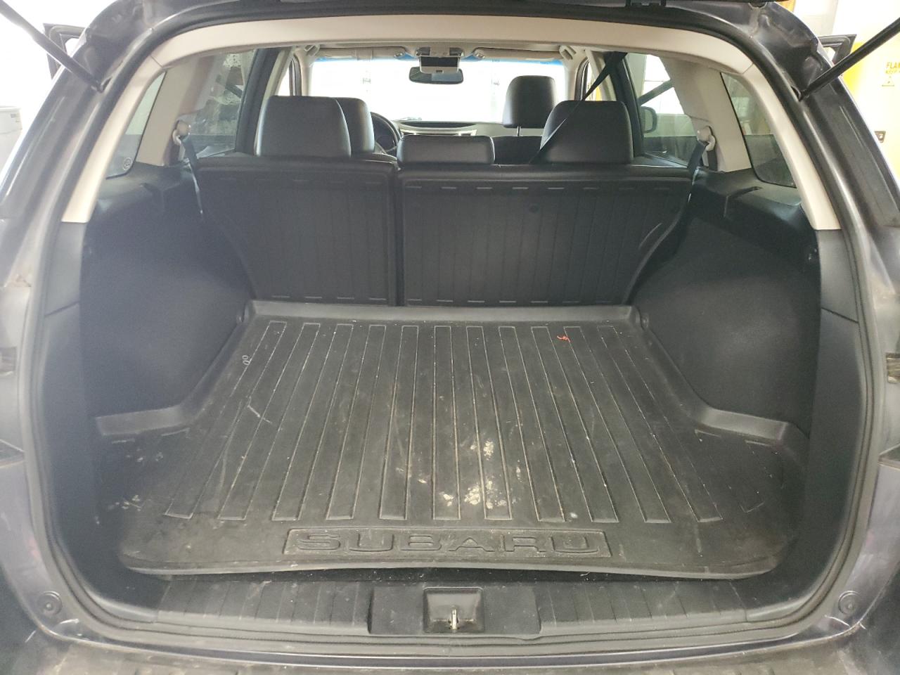 2014 Subaru Outback VIN 4S4BRCMC2E3285340 Copart auction photo, front end / side damage thumbnail 6
