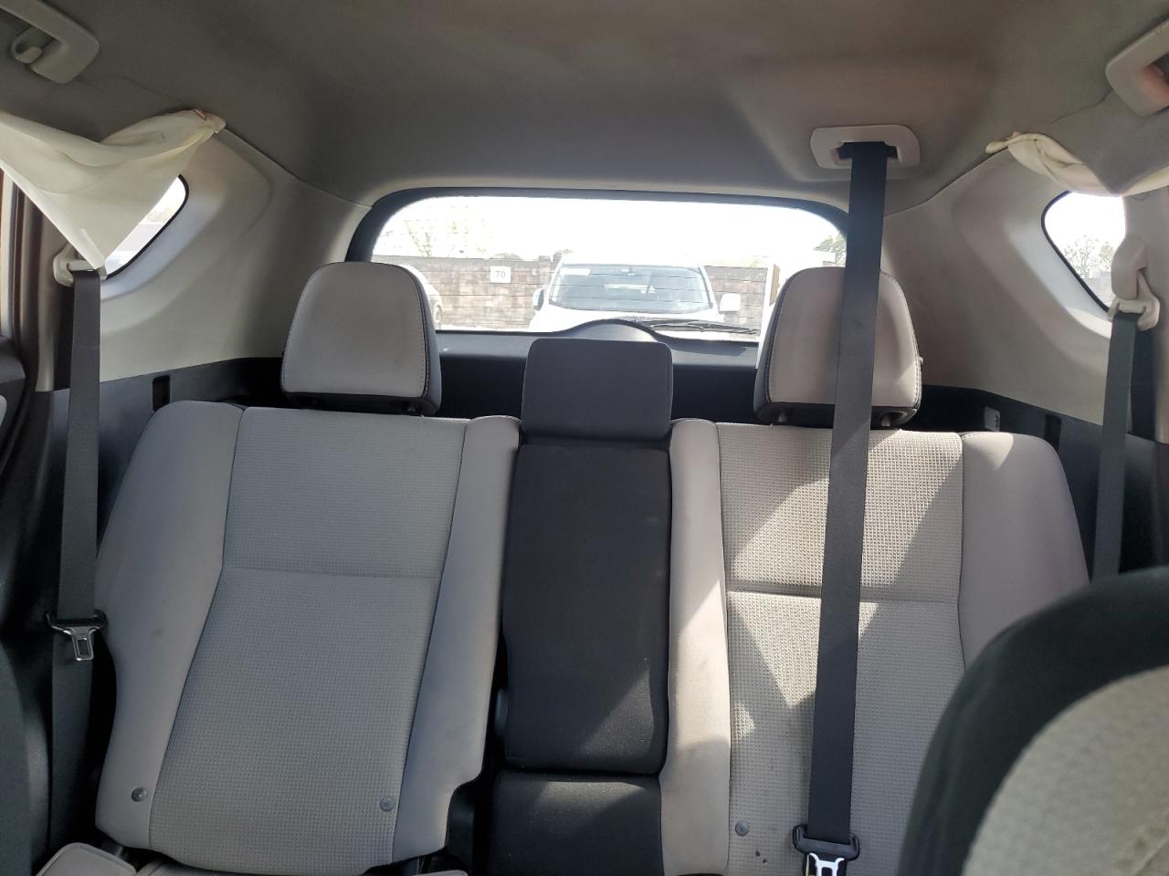 2016 Toyota RAV 4 VIN 2T3WFREV4GW293473 Copart auction photo, front end damage thumbnail 10