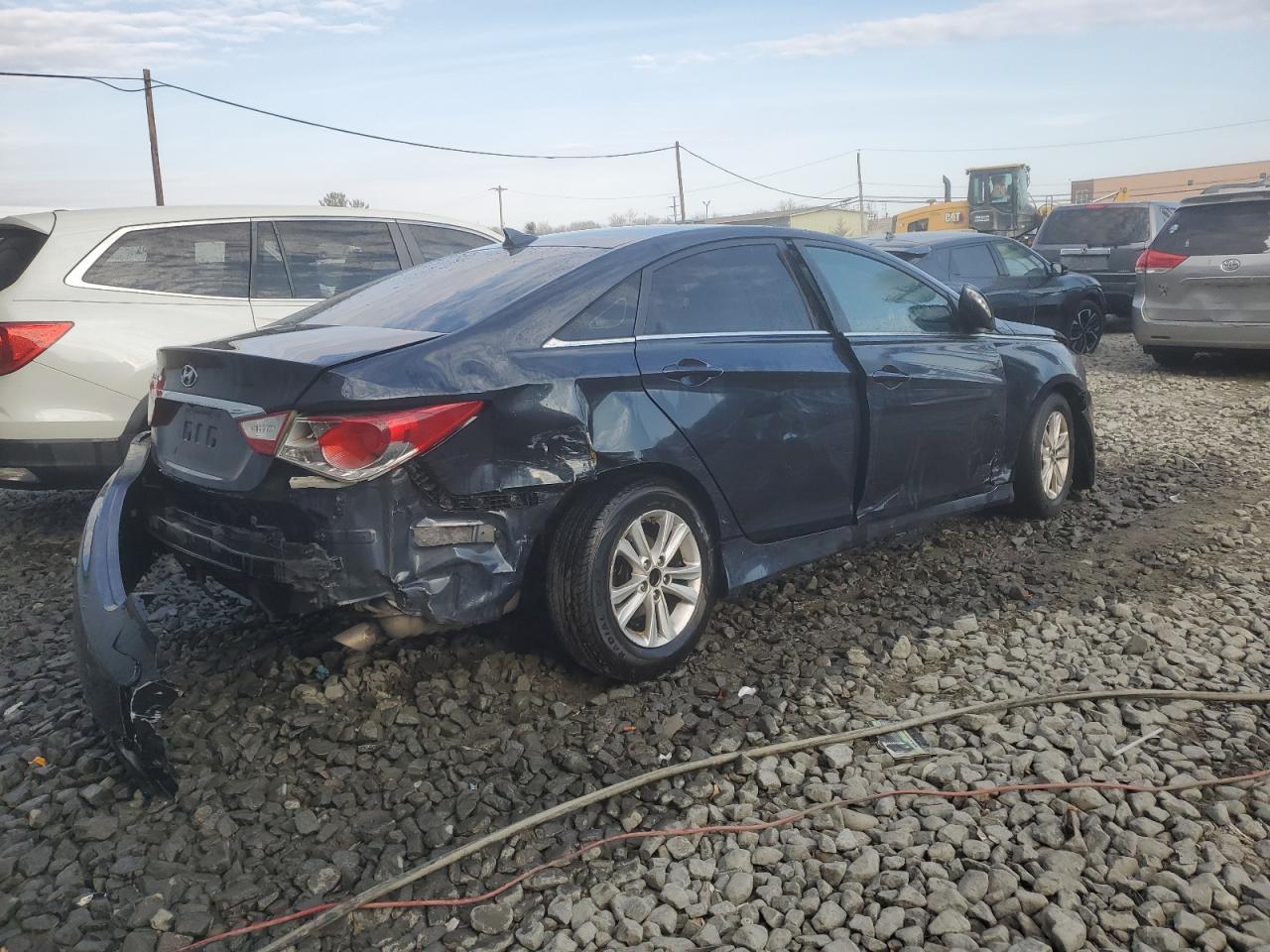 2014 Hyundai Sonata VIN 5NPEB4AC8EH819932 Copart auction photo, front end / side damage thumbnail 3