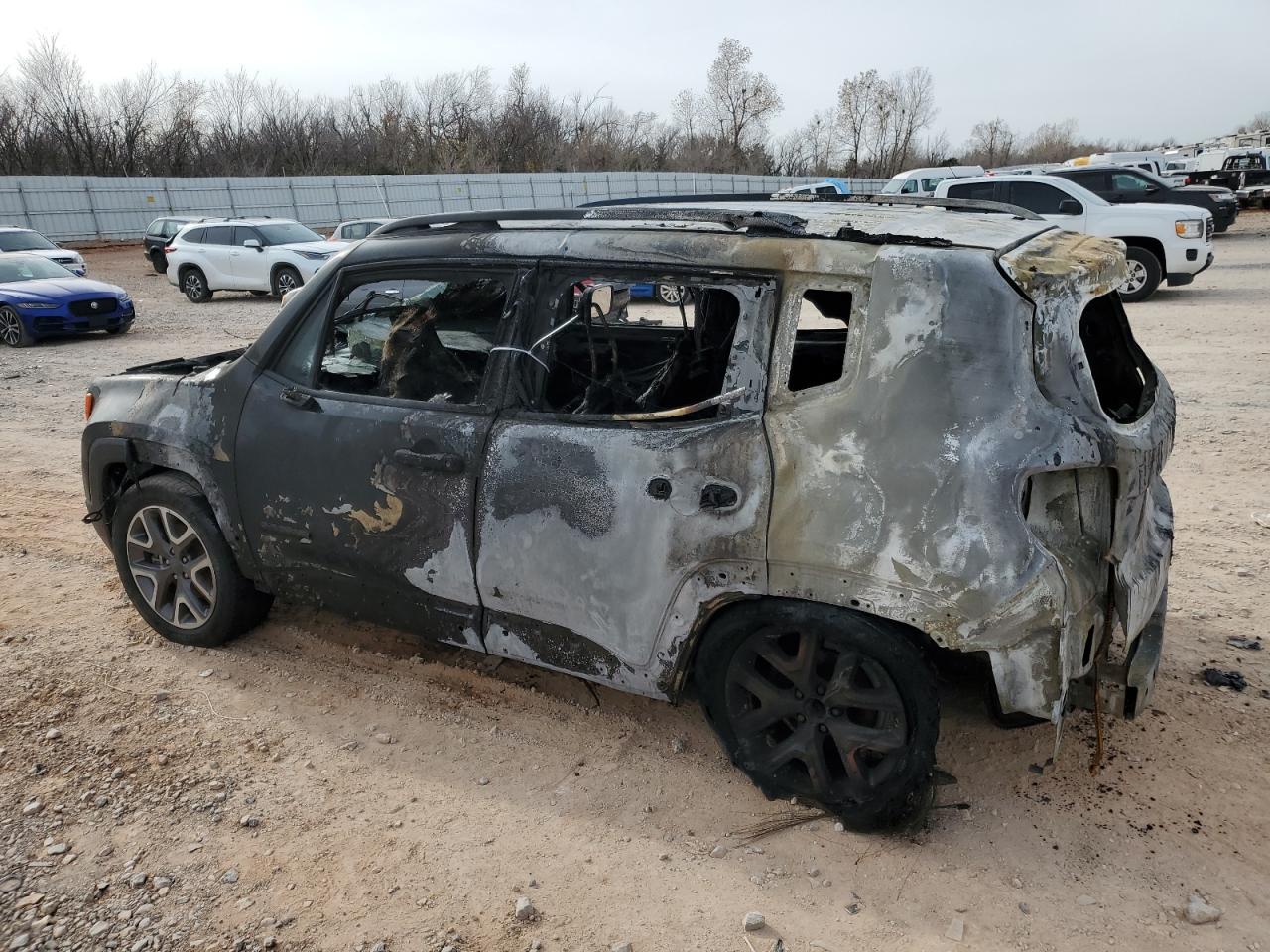 2017 Jeep Renegade VIN ZACCJABB6HPG33140 Copart auction photo, burn damage thumbnail 2