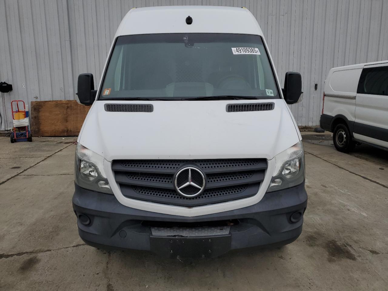 2017 Mercedes-Benz Sprinter VIN WD3PE7CD7HP542636 Copart auction photo, normal wear / minor dent/scratches damage thumbnail 5