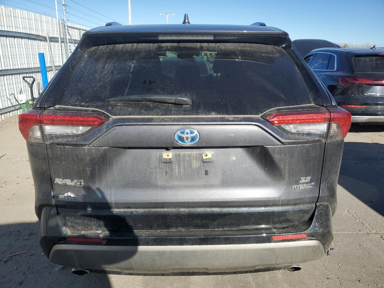 2023 Toyota RAV 4 VIN JTM16RFV8PJ028966 Copart auction photo, side / front end damage thumbnail 6