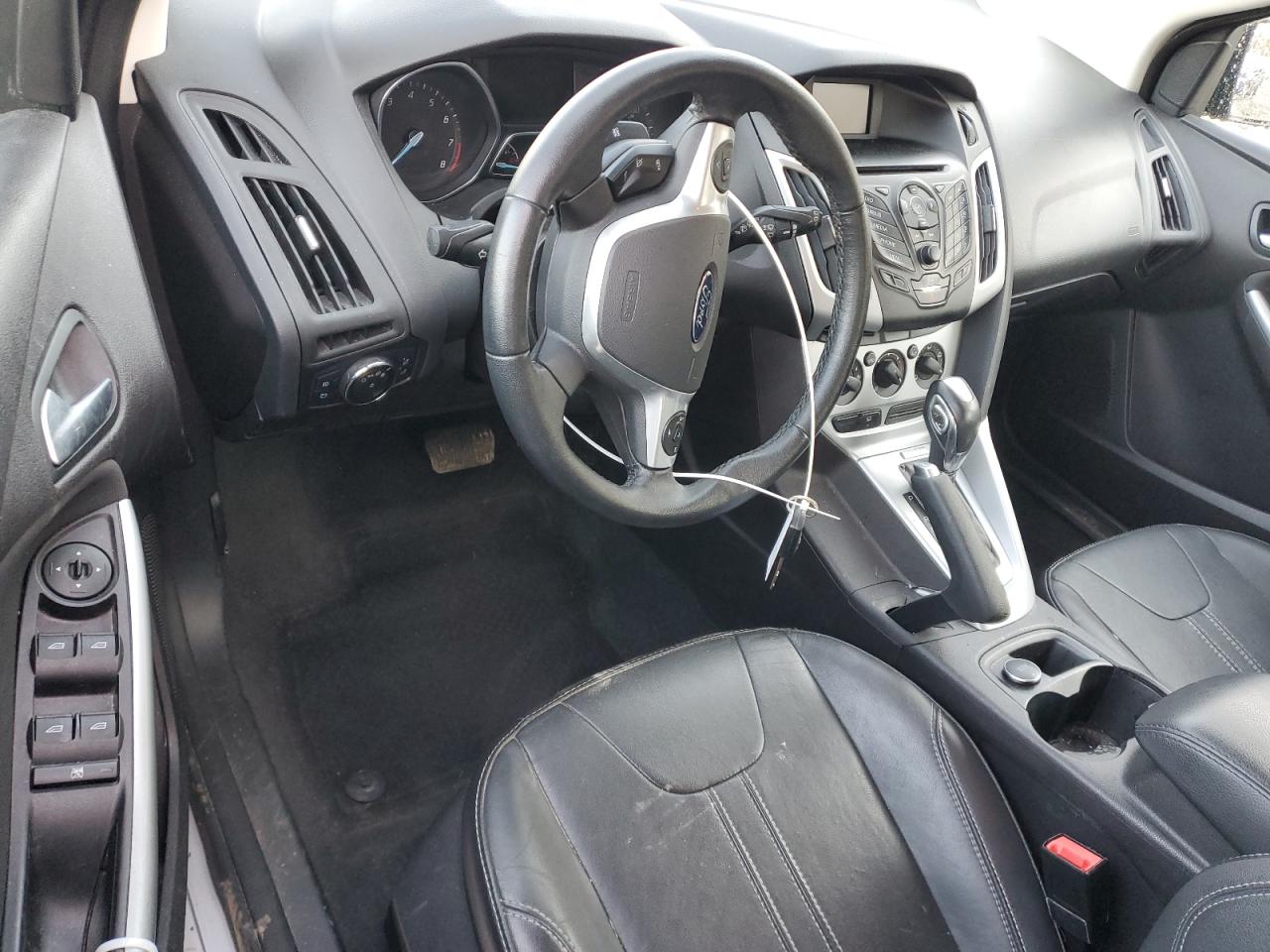 2014 Ford Focus VIN 1FADP3K21EL230333 Copart auction photo, front end damage thumbnail 8