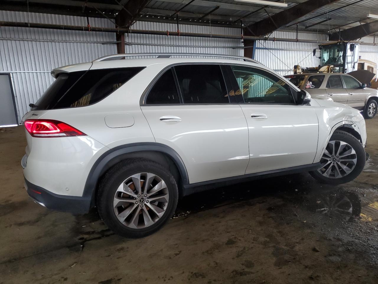 2020 Mercedes-Benz GLE VIN 4JGFB4KE0LA037709 Copart auction photo, undercarriage / front end damage thumbnail 3