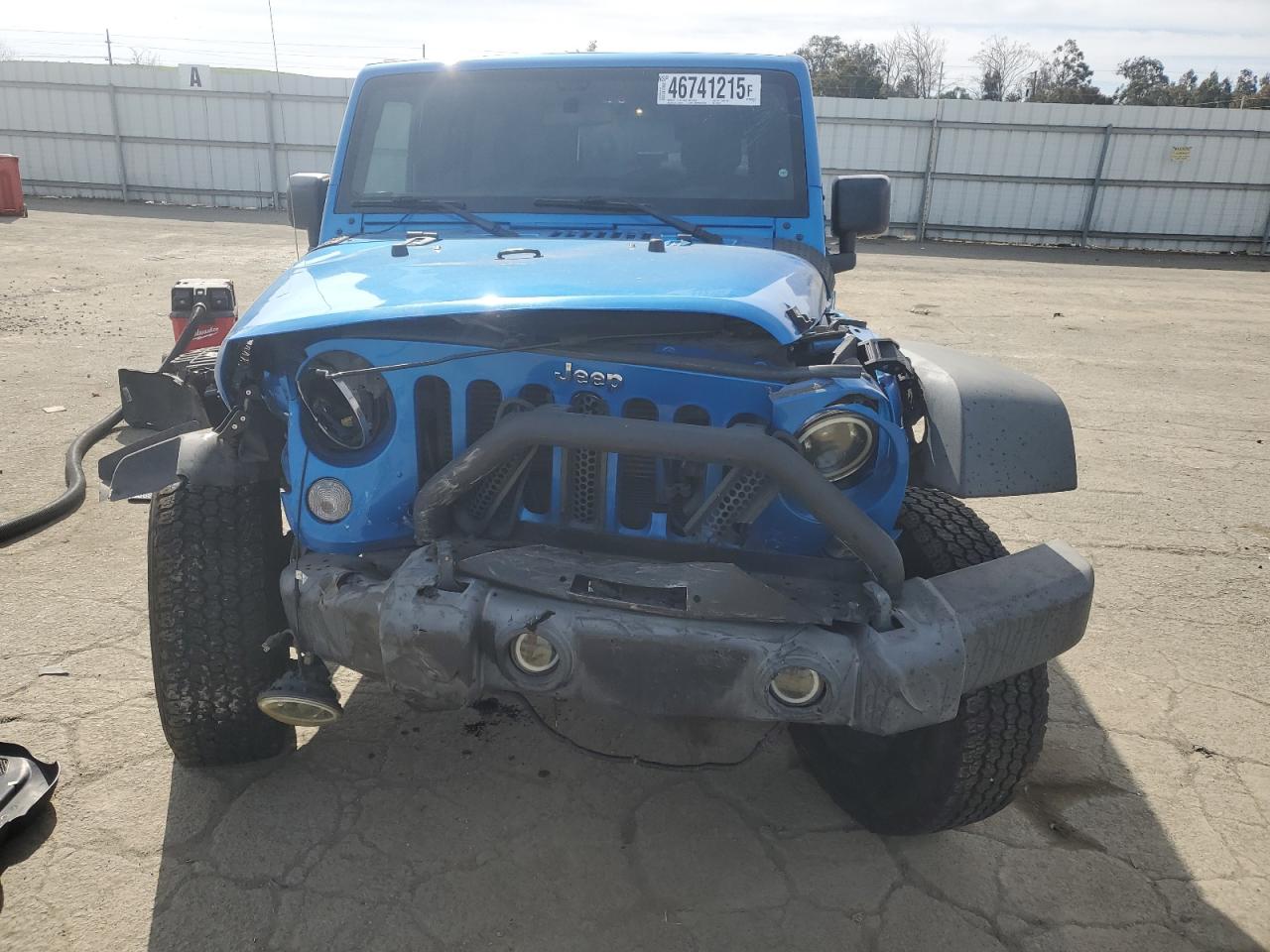 2015 Jeep Wrangler VIN 1C4BJWDG5FL740621 Copart auction photo, front end damage thumbnail 5