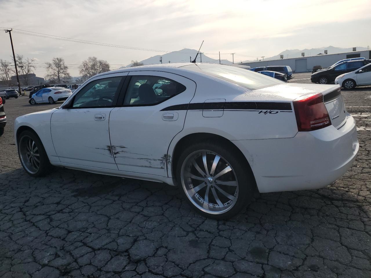 2008 Dodge Charger VIN 2B3KA43R98H277360 Copart auction photo, side damage thumbnail 2