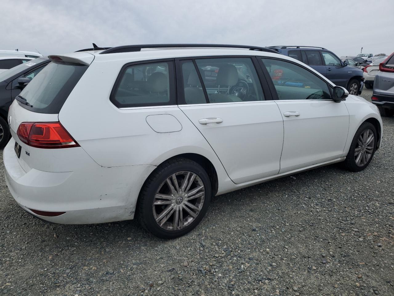 2015 Volkswagen Golf VIN 3VWCA7AU0FM510596 Copart auction photo, side / all over damage thumbnail 3