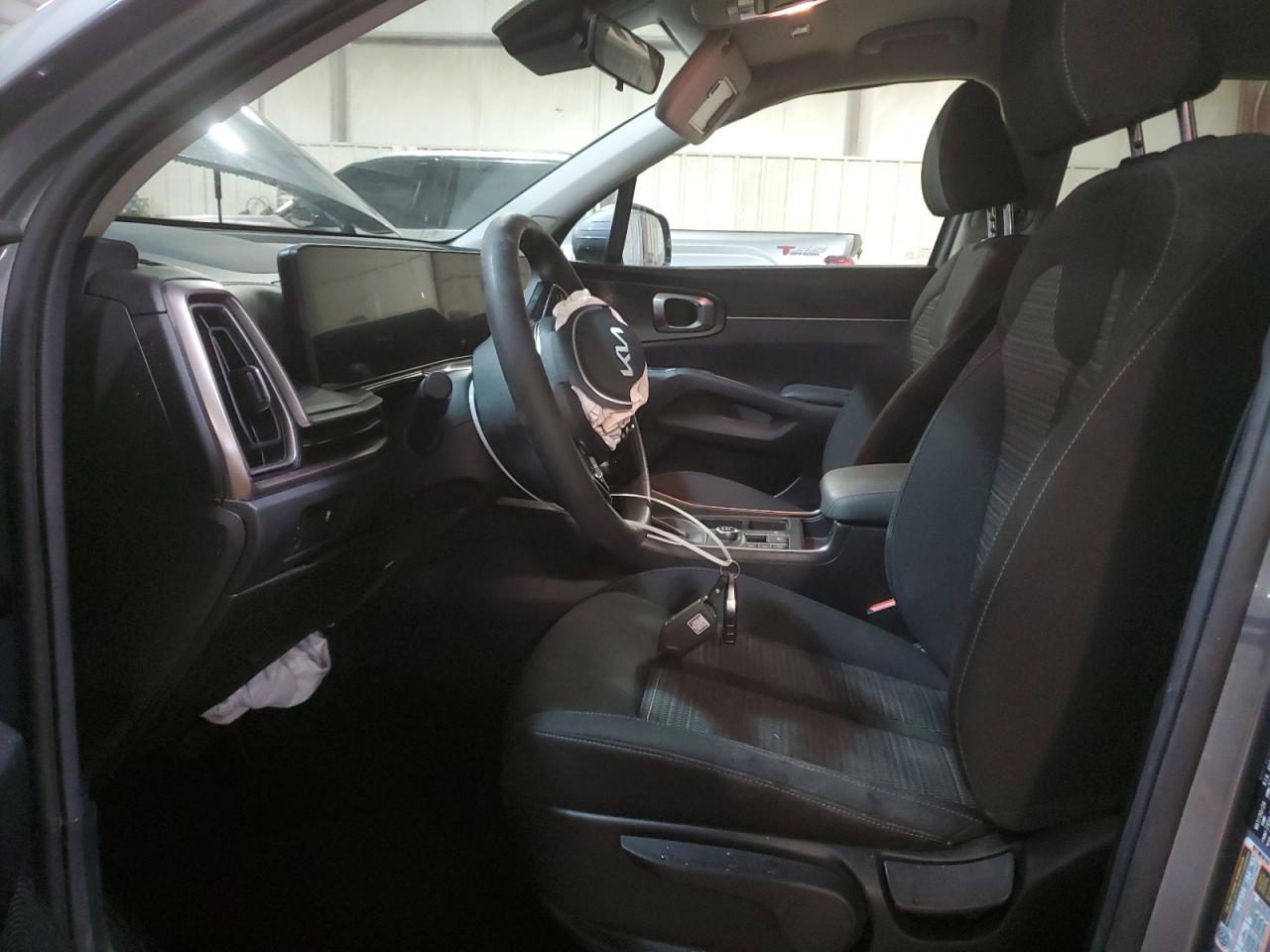 2024 KIA Sorento VIN 5XYRG4JC6RG300538 Copart auction photo, front end / minor dent/scratches damage thumbnail 7
