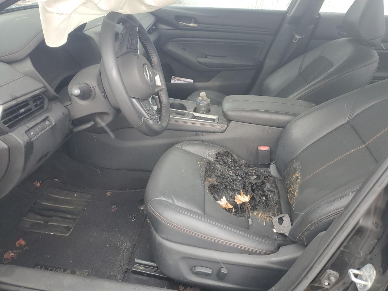 2021 Nissan Altima VIN 1N4BL4CV2MN311443 Copart auction photo, stripped / burn damage thumbnail 7