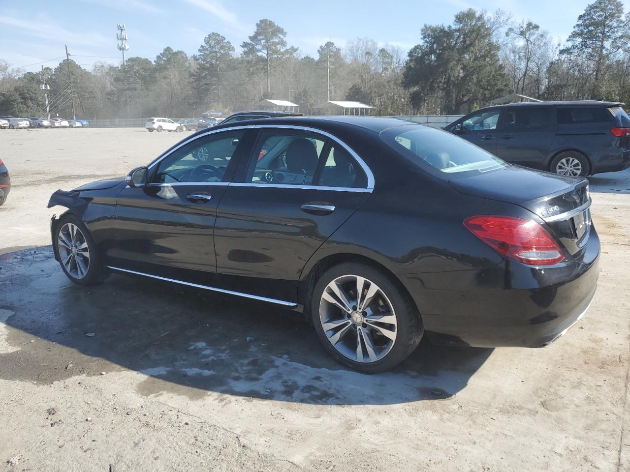 2015 Mercedes-Benz C-klasse VIN 55SWF4JB5FU094174 Copart auction photo, front end damage thumbnail 2