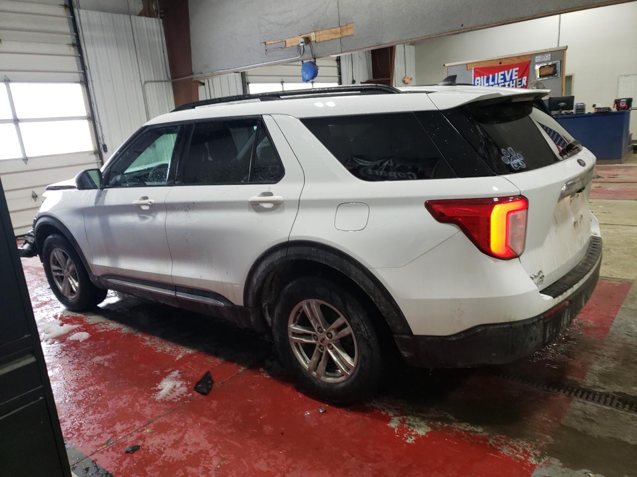 2021 Ford Explorer VIN 1FMSK8DH9MGB13780 Copart auction photo, front end damage thumbnail 2