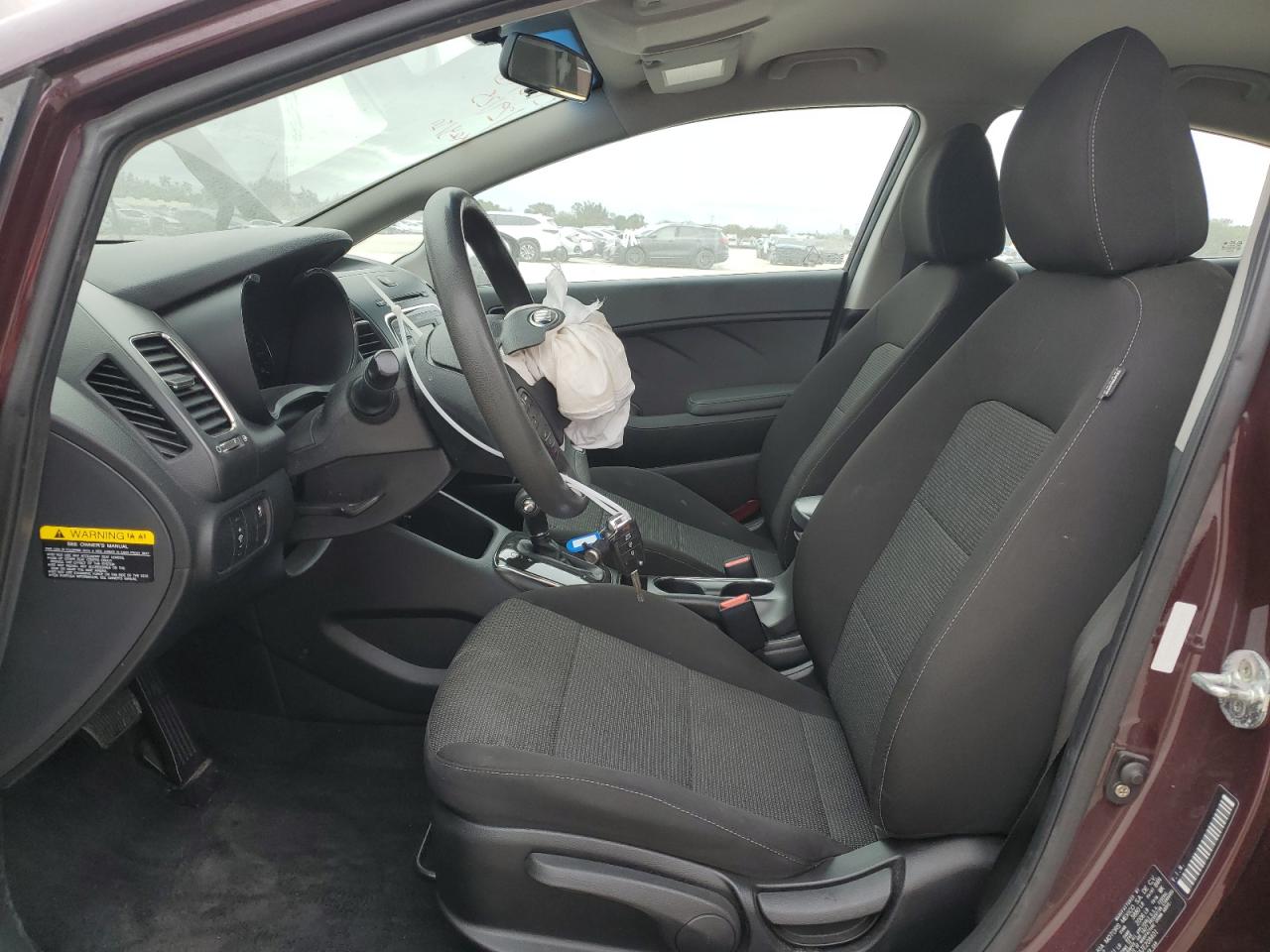 2018 KIA Forte VIN 3KPFK4A74JE208401 Copart auction photo, front end / minor dent/scratches damage thumbnail 7