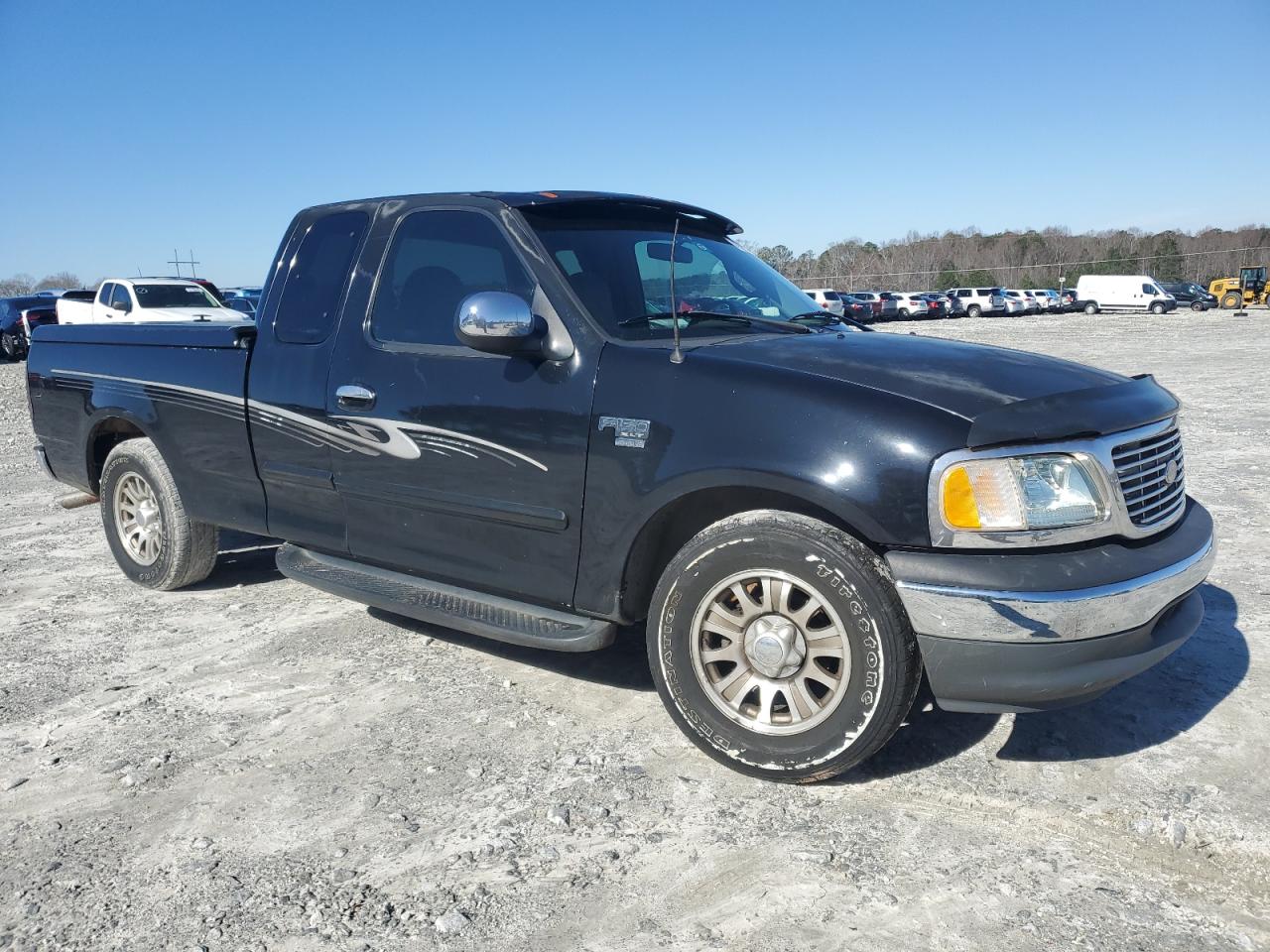 2000 Ford F-150 VIN 2FTRX17W0YCA16836 Copart auction photo, front end damage thumbnail 4
