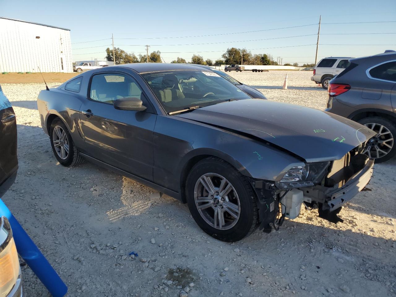 2014 Ford Mustang VIN 1ZVBP8AM3E5250098 Copart auction photo, front end / minor dent/scratches damage thumbnail 4