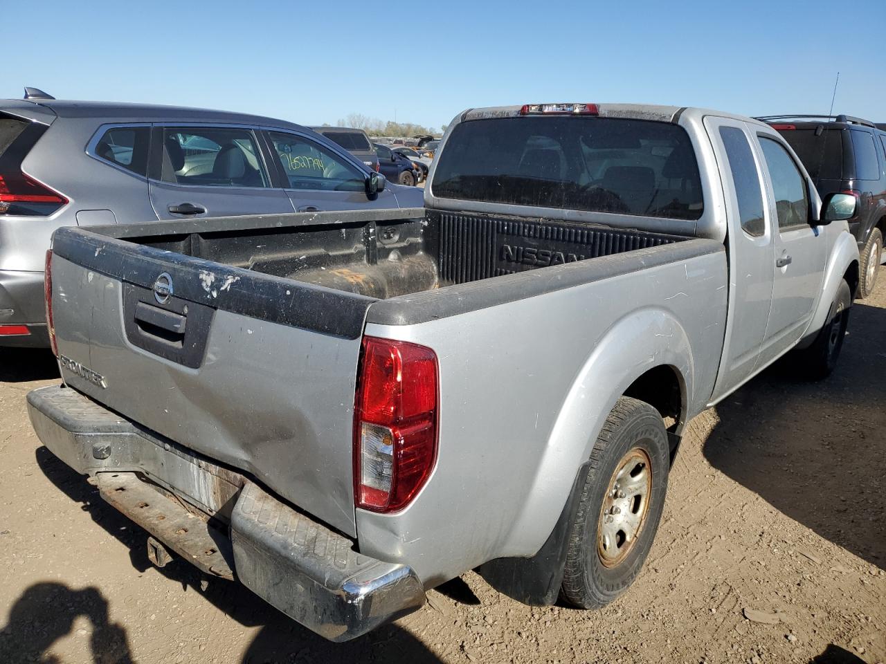 2015 Nissan Navara (Frontier) VIN 1N6BD0CT6FN720222 Copart auction photo, mechanical / minor dent/scratches damage thumbnail 3