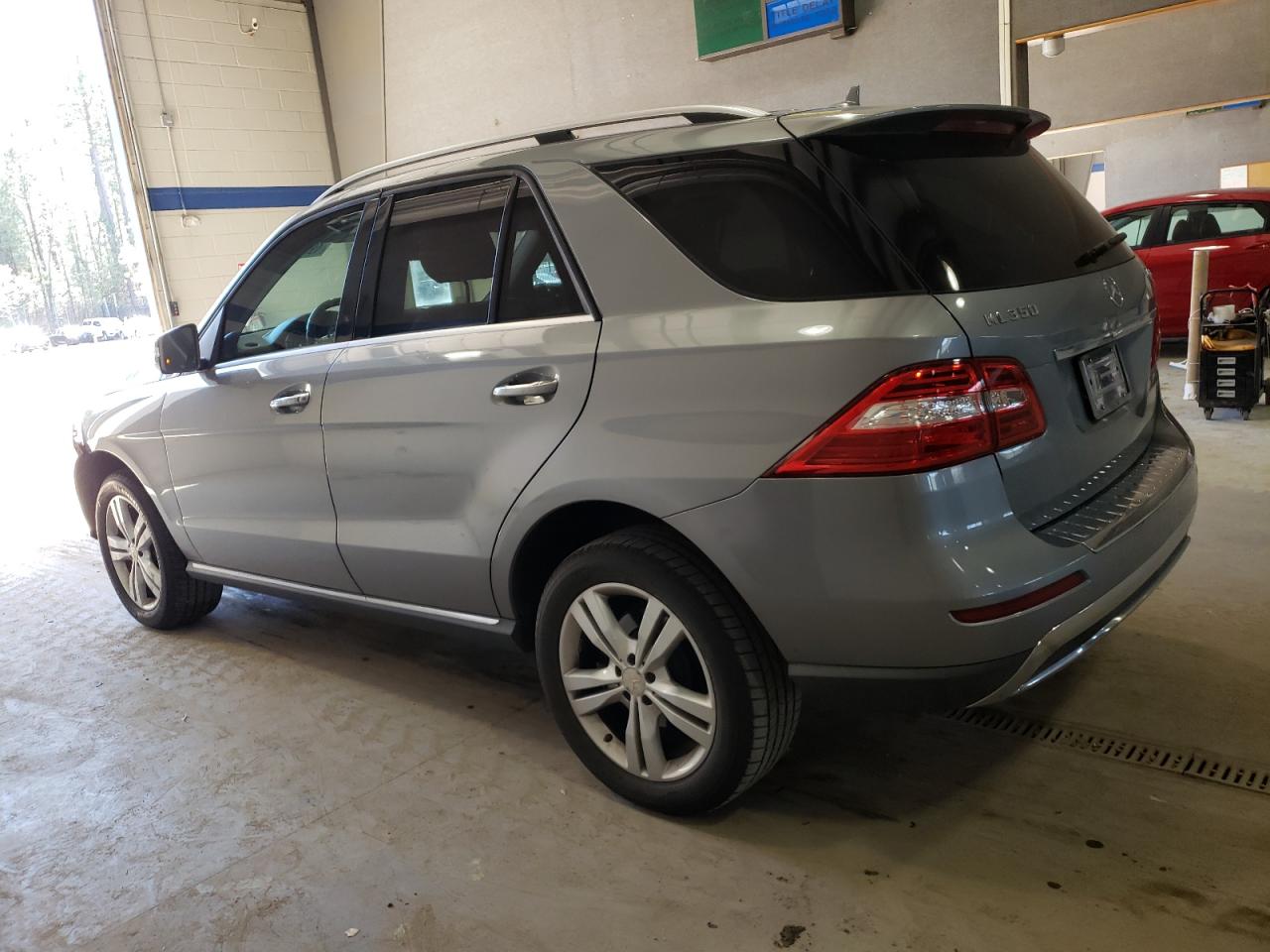 2013 Mercedes-Benz M-klasse VIN 4JGDA5HB1DA122394 Copart auction photo, frame damage / front end damage thumbnail 2