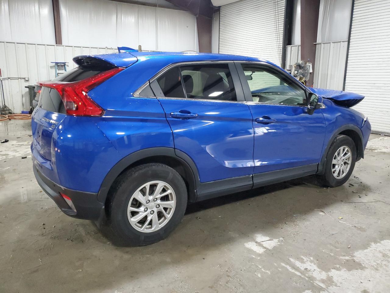 2018 Mitsubishi Eclipse VIN JA4AS3AA0JZ061427 Copart auction photo, front end damage thumbnail 3