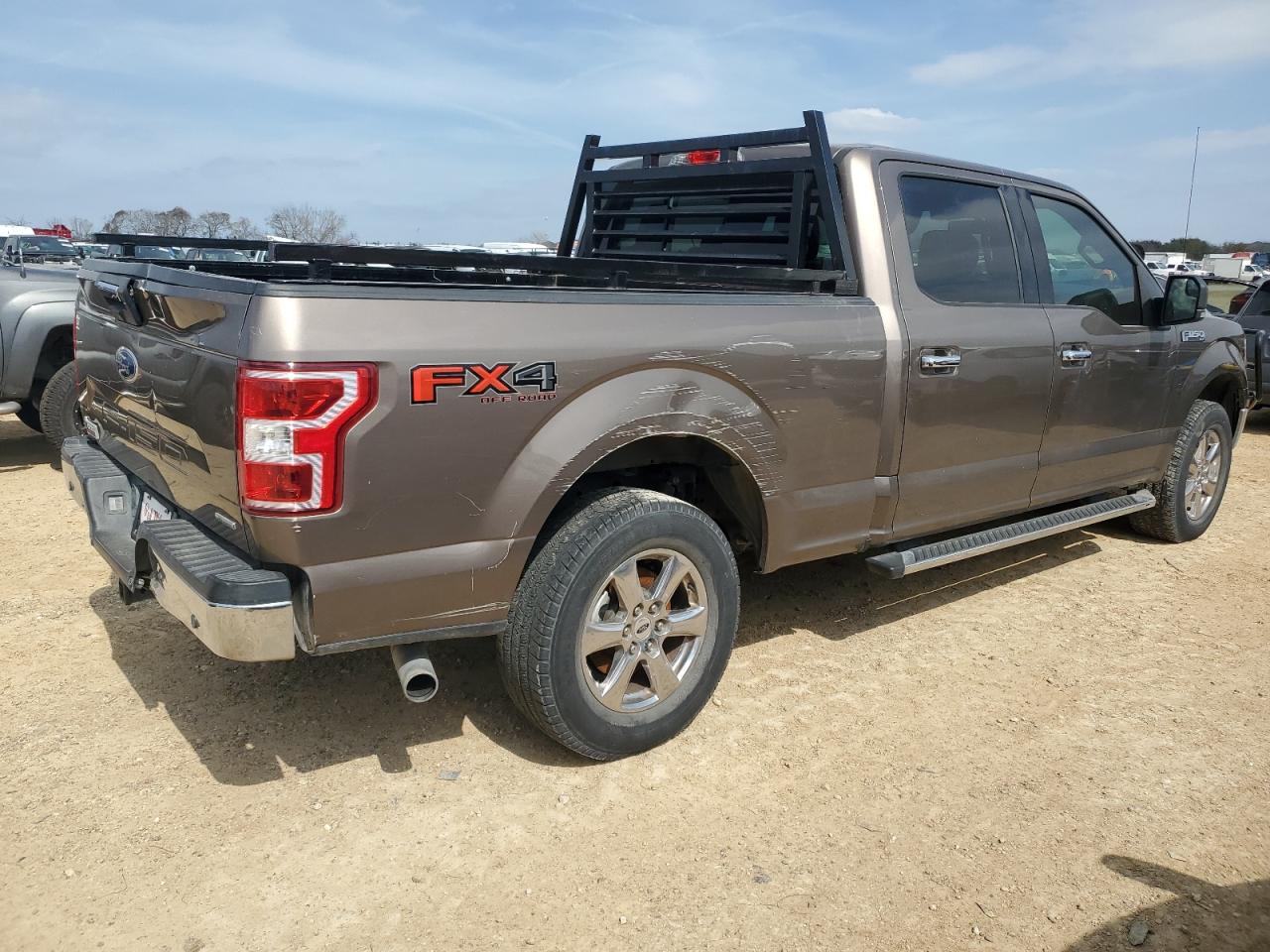 2018 Ford F-150 VIN 1FTFW1EG3JKC80247 Copart auction photo, mechanical / minor dent/scratches damage thumbnail 3