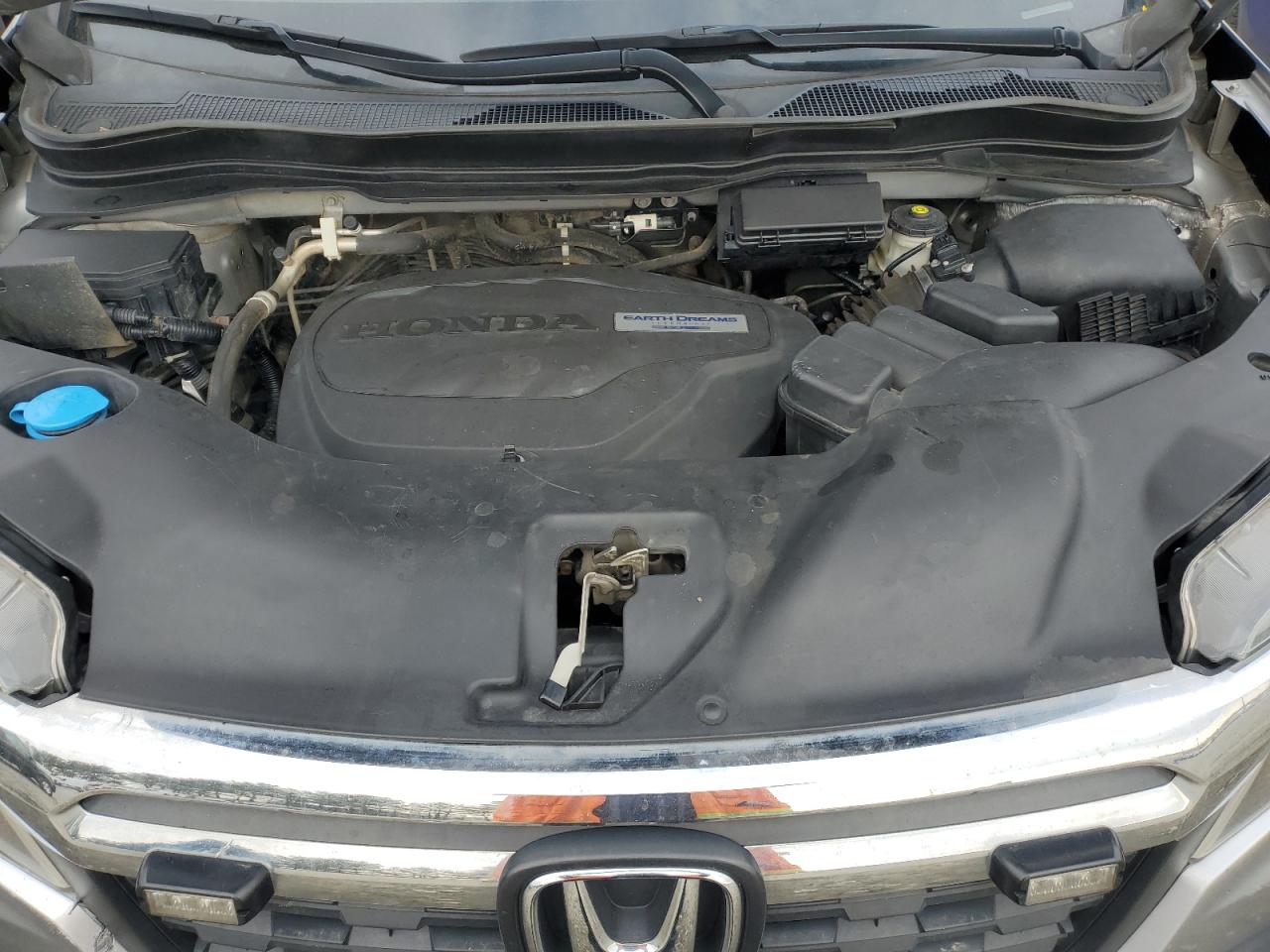 2017 Honda Ridgeline VIN 5FPYK3F20HB020440 Copart auction photo, rear end / side damage thumbnail 11